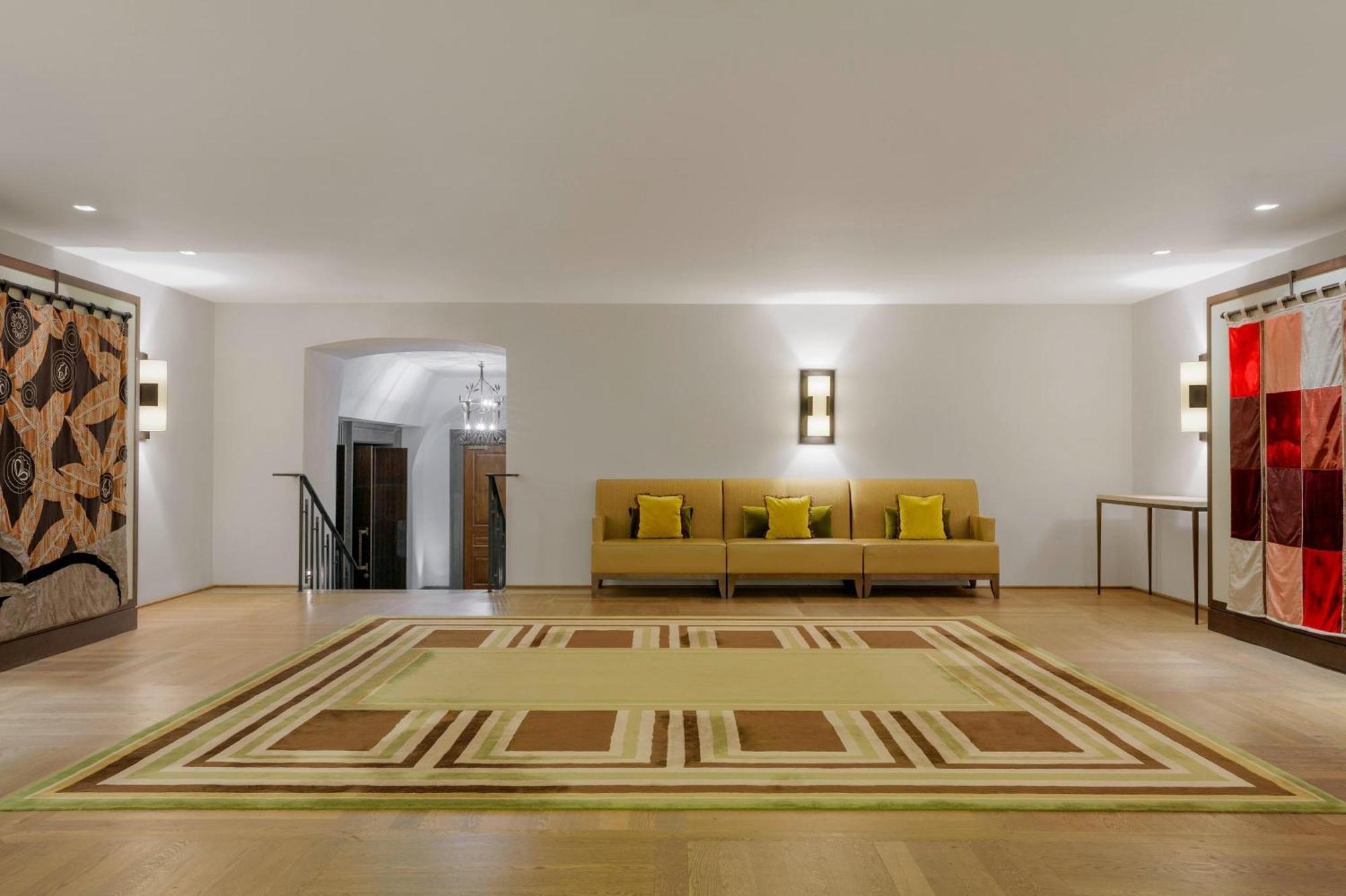 Augustine, A Luxury Collection Hotel, Прага Екстериор снимка